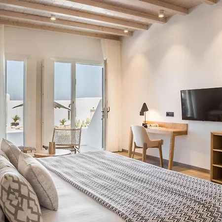 Lyo Boutique 4* Super Paradise Beach (Mykonos)