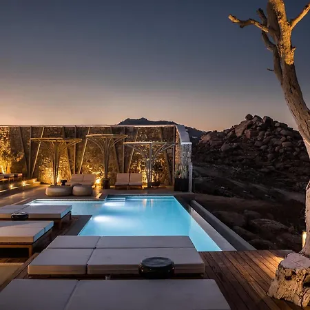 Lyo Boutique Super Paradise Beach (Mykonos)