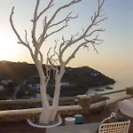 Lyo Boutique Super Paradise Beach (Mykonos)
