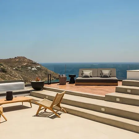 Amyth Of Mykonos Super Paradise