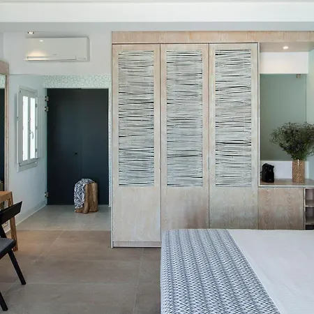 Lyo Boutique Hotel Super Paradise