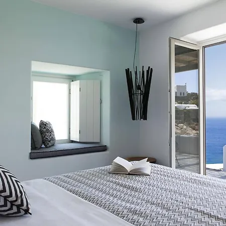 Lyo Boutique Hotel 4*