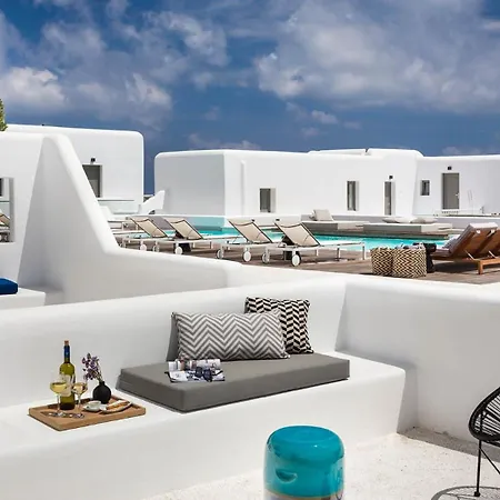 Lyo Boutique Hotel 4*