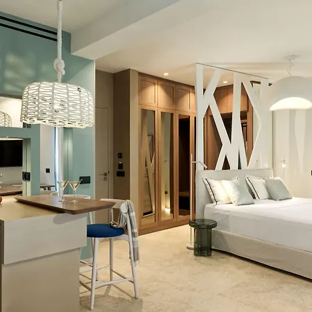 Lyo Boutique 수퍼 파라다이스 비치